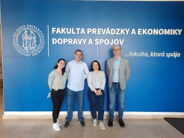 Relacja wykładowcy z prowadzenia wykładów w ramach programu Erasmus+ na Słowacji