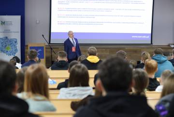 Łódzkie Dni Informatyki 2024 na Społecznej Akademii Nauk – relacja z trzeciego dnia wydarzenia