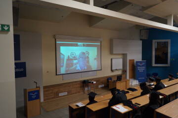 clark-university-rozdanie-dyplomow-san