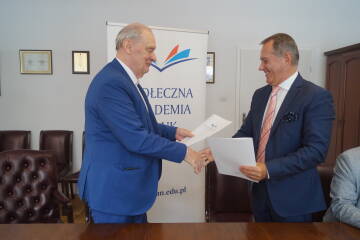 Nowa współpraca Społecznej Akademii Nauk!